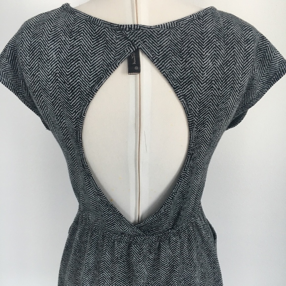 Grey Herringbone Dress with Key Hole Back - Picture 7 of 7